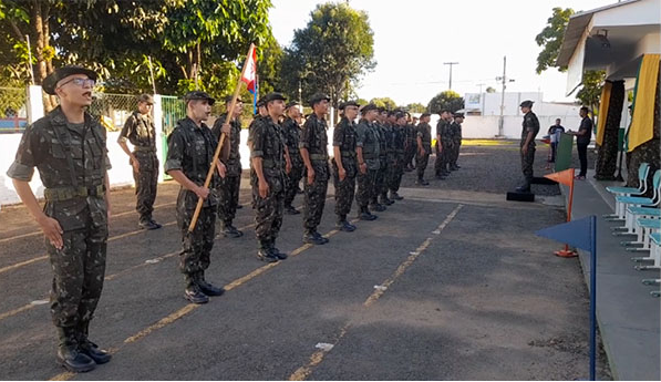 Jornal Noroeste - Tiro de Guerra promove Formatura alusiva ao dia